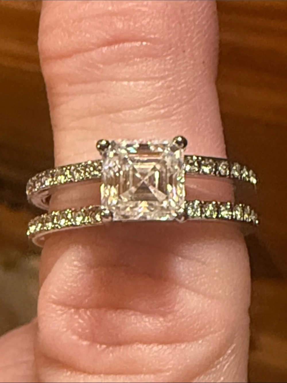GRA CERTIFIED MOISSANITE DIAMOND 1CT silver baked band NEW